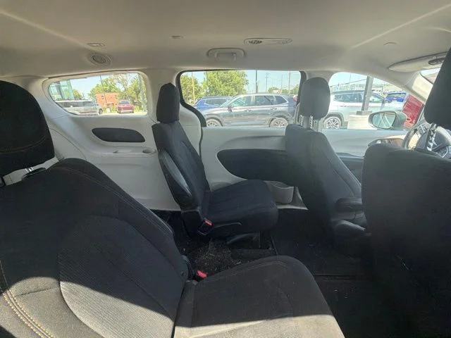Certified Used 2017 Silver Chrysler Touring image 4