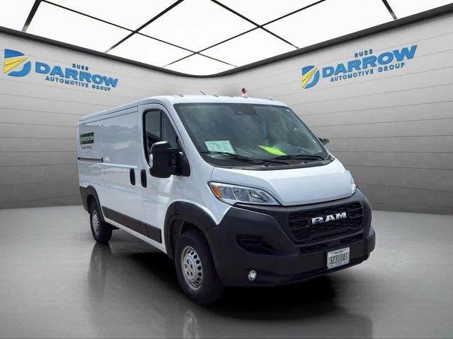 Used 2025 White Ram Base image 7
