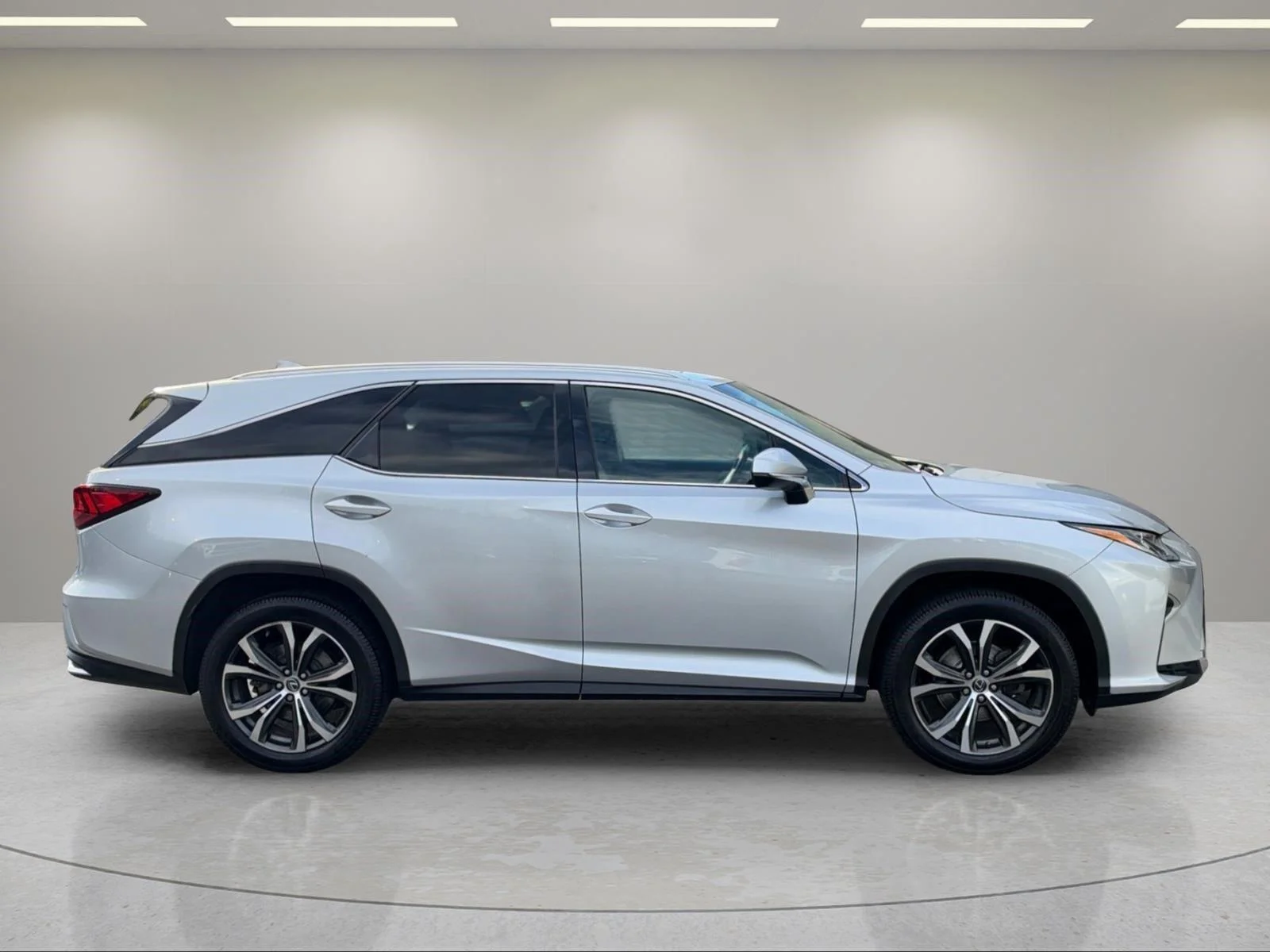 Used 2019 Silver Lining Metallic Lexus RX 350L Premium image 8