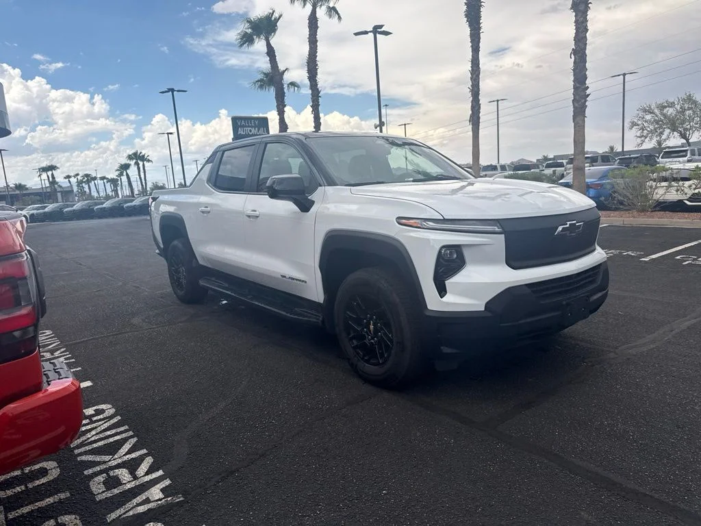 Used 2024 White Chevrolet Work Truck image 6