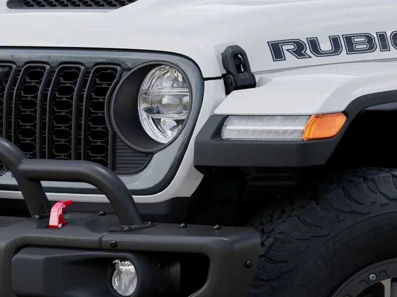 New 2026 Bright White Clear-Coat Exterior Paint Jeep Rubicon image 6