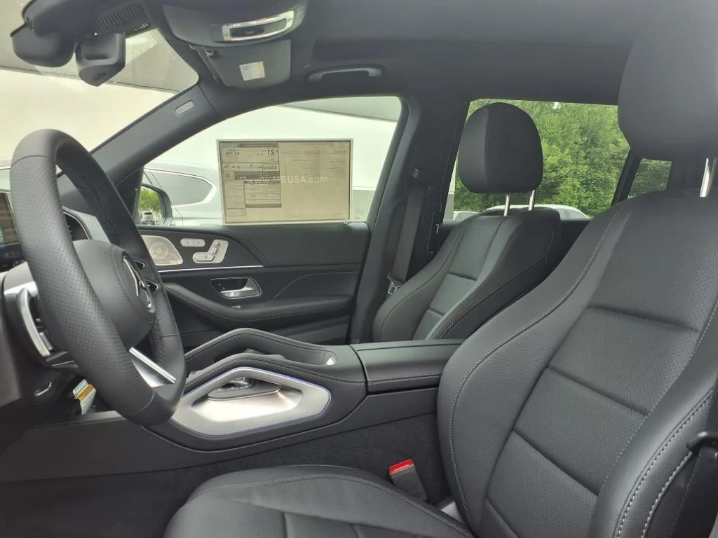 Used 2025 MANUFAKTUR Alpine Grey Mercedes-Benz GLS 450 image 8