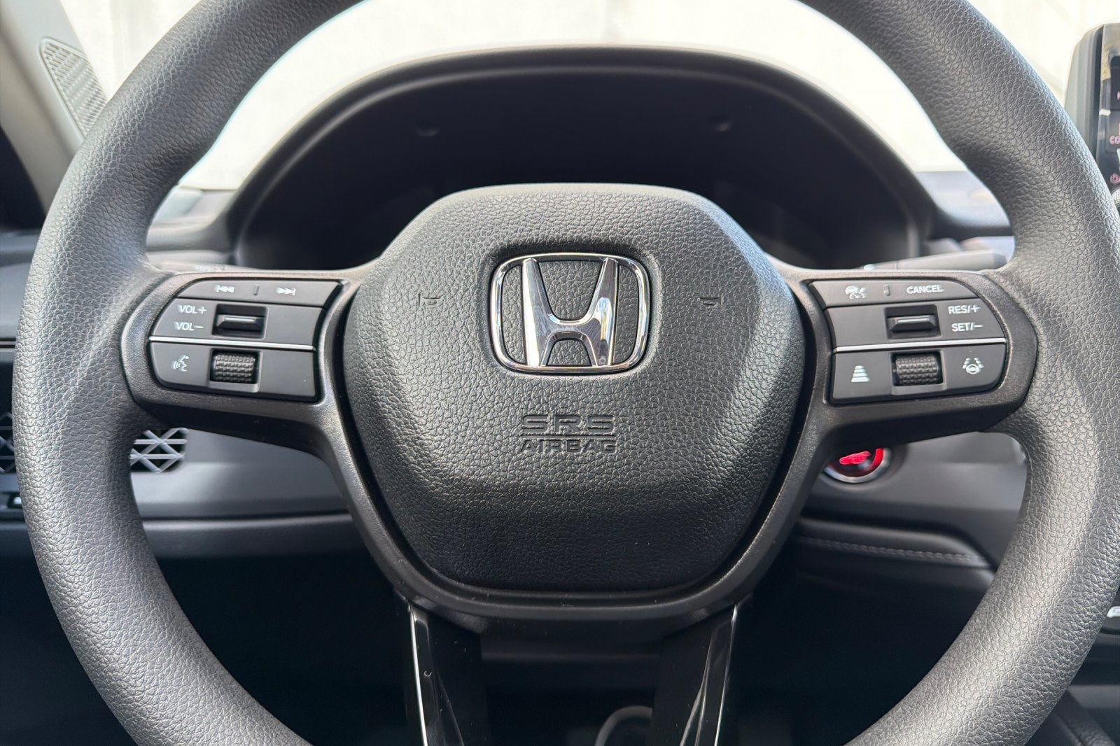 New 2026 Platinum White Pearl Honda SE image 25