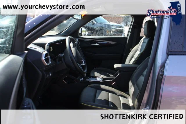Used 2025 Gray Chevrolet ACTIV image 11