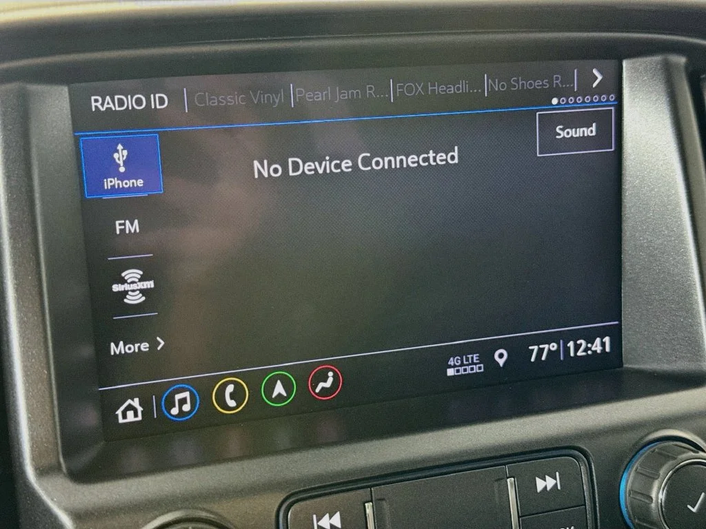 Used 2020 Gray GMC Denali image 17