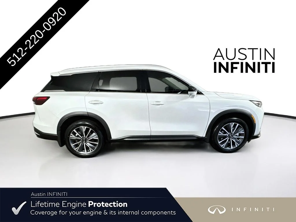 New 2027 White INFINITI LUXE image 9