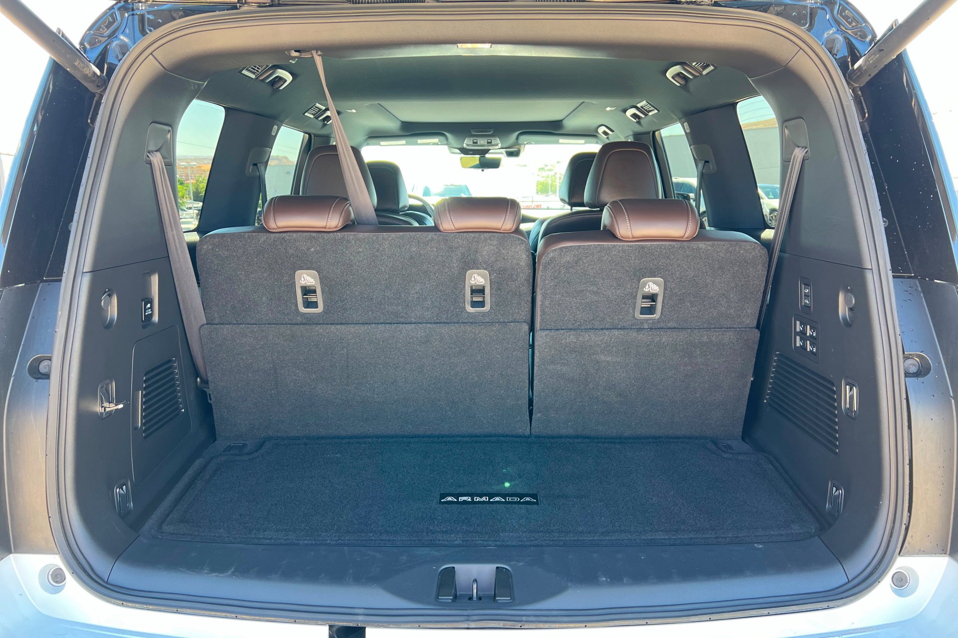 2025 Nissan Armada Platinum Reserve - Photo 24