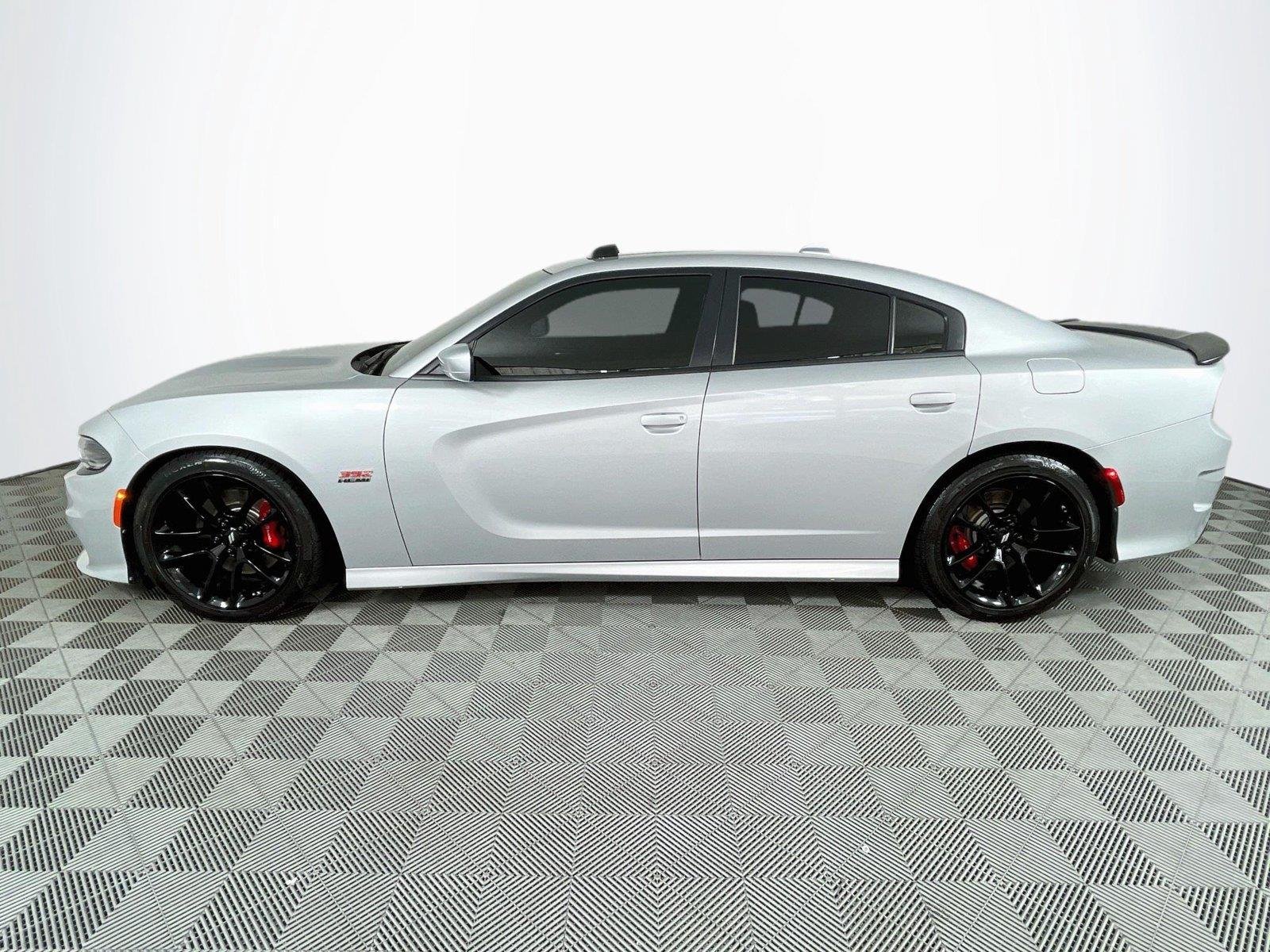 Used 2020 Triple Nickel Clearcoat Dodge Scat Pack image 4