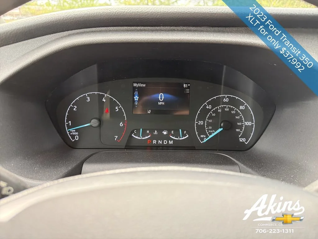 Used 2023 White Ford XL image 27