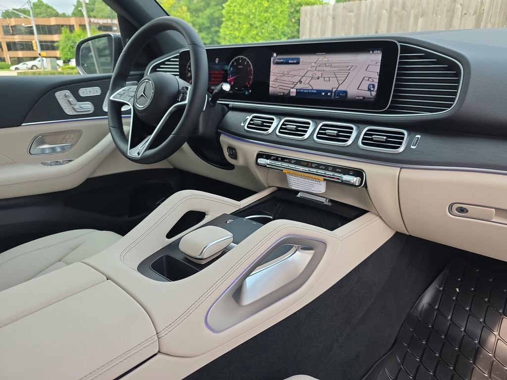 New 2026 Black Mercedes-Benz GLE 450 image 18