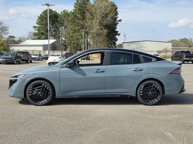 New 2026 Atlantic Gray Metallic / Super Black Two-tone Nissan SR image 2