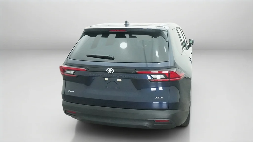 New 2026 Blueprint Toyota Hybrid XLE image 12