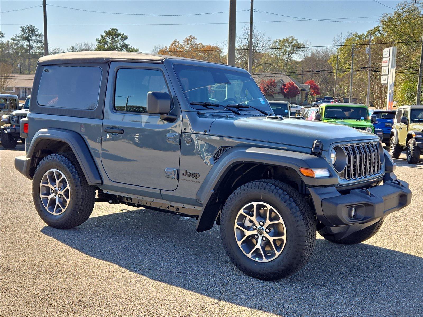 New 2026 Anvil Clearcoat Jeep Sport S image 4