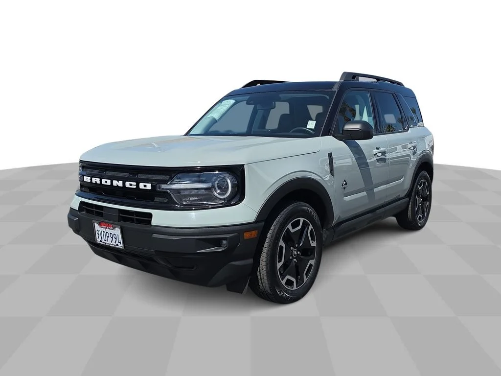 2022 Ford Bronco Sport Outer Banks 4X4's photo