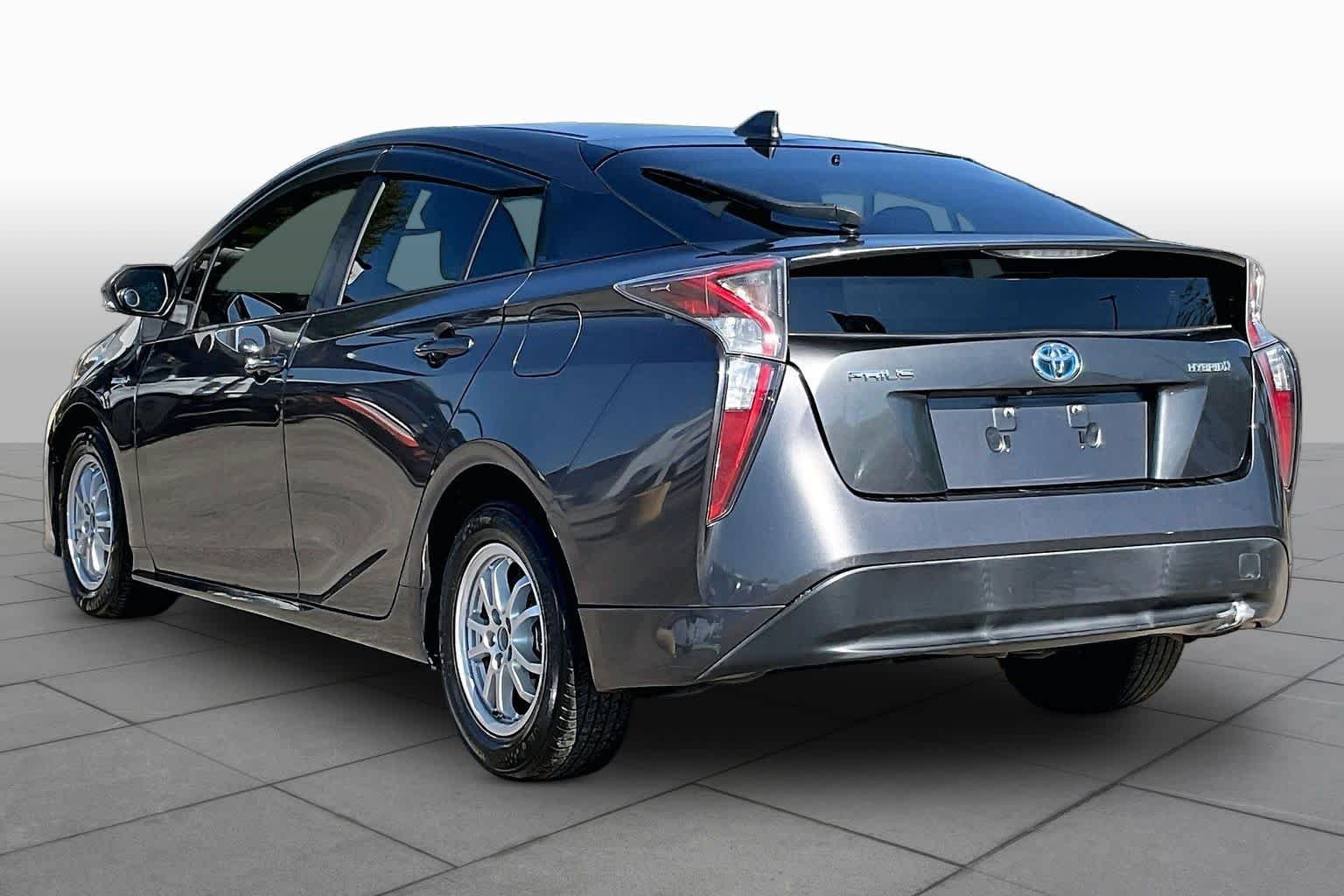 Used 2017 Magnetic Gray Metallic Toyota Two image 12