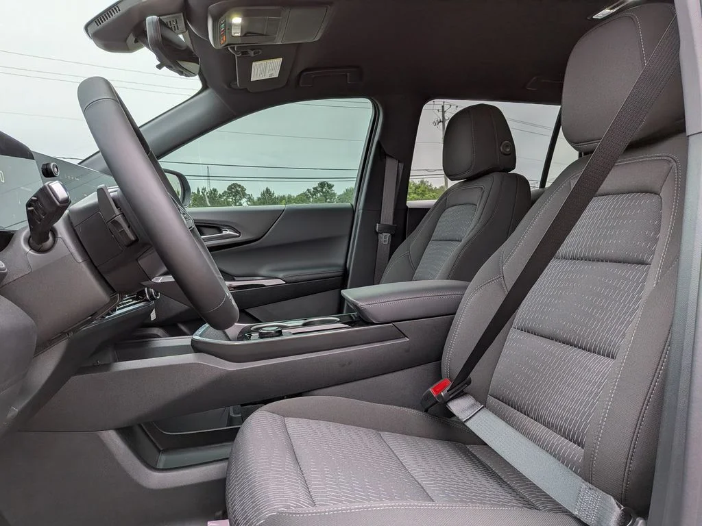 2026 Chevrolet Equinox LT - Photo 15