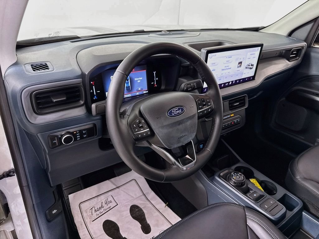 Used 2025 Sand Ford Lariat image 9
