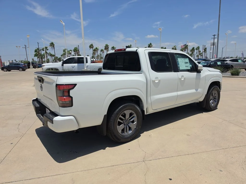 New 2026 Glacier White Nissan Crew Cab SV image 6