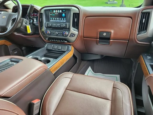 Used 2019 BLACK Chevrolet High Country image 17