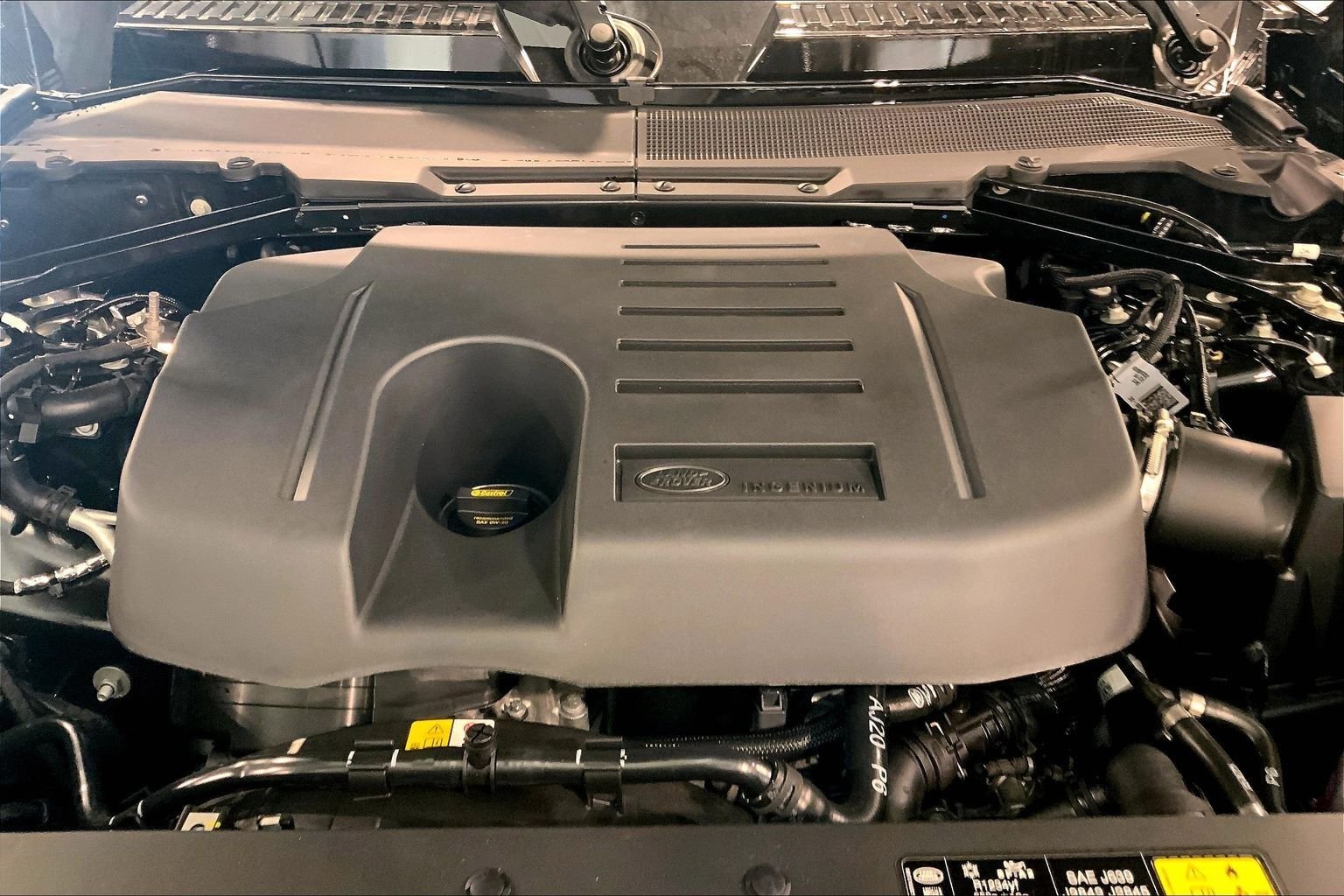 New 2026 Fuji White Land Rover S image 16