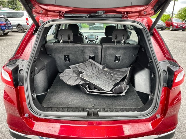Used 2018 Red Chevrolet LT image 28