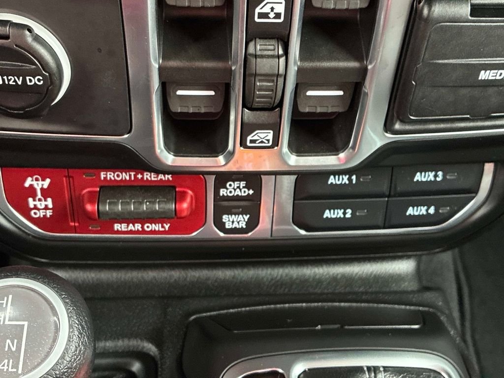 Used 2026 Gray Jeep Rubicon image 28
