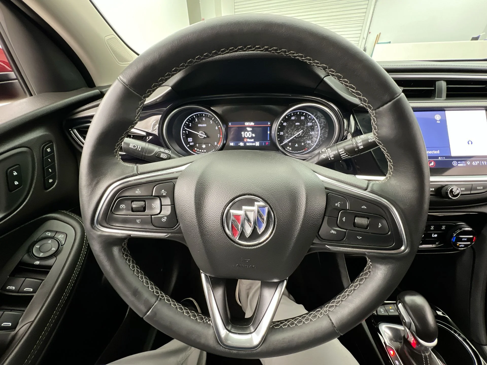 Used 2023 Red Buick Essence image 28