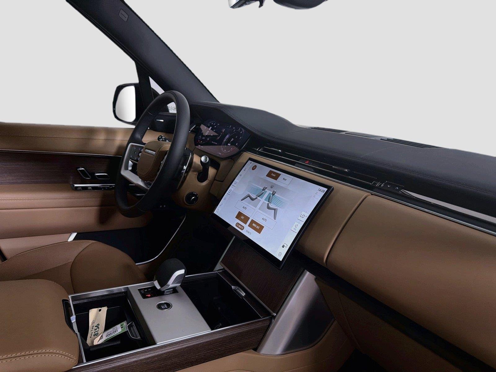 New 2026 Fuji White Land Rover SE image 30