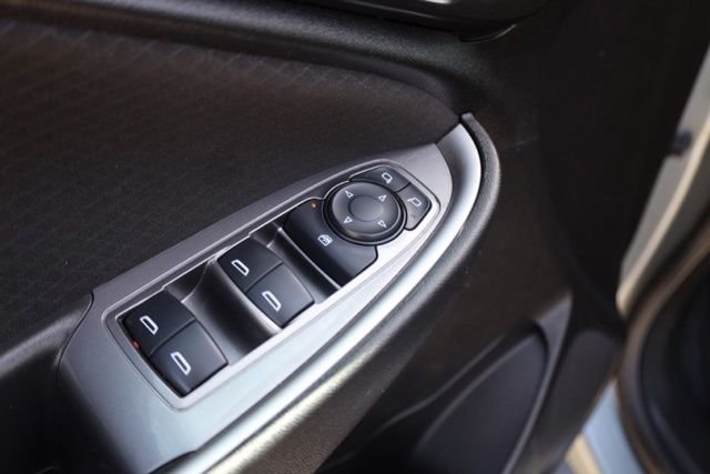 Used 2025 Gray Chevrolet LS image 21