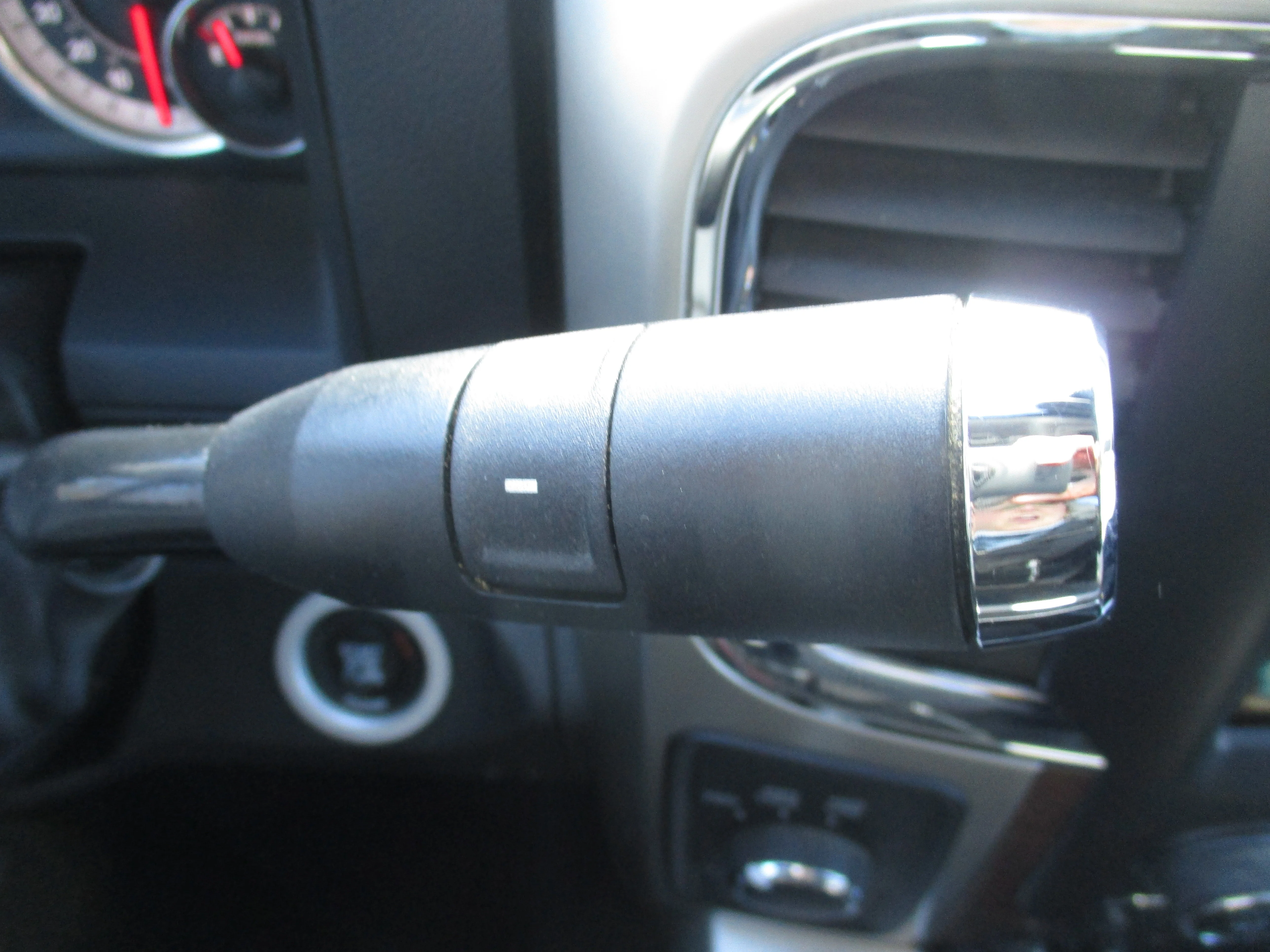 Used 2016 Brilliant Black Crystal Pearlcoat Ram Laramie image 44