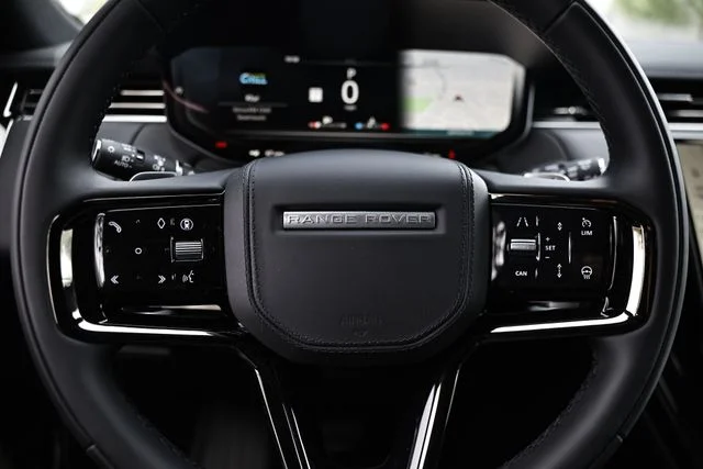 New 2026 Ostuni Pearl White Land Rover Dynamic SE image 42