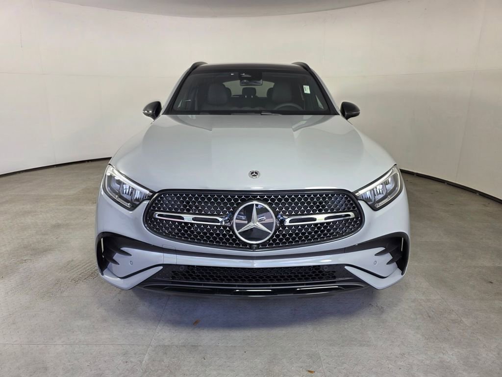 New 2026 MANUFAKTUR Alpine Grey Mercedes-Benz GLC 300 image 17