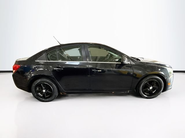 Used 2011 BLACK GRANITE METALLIC Chevrolet LT w/1LT image 5