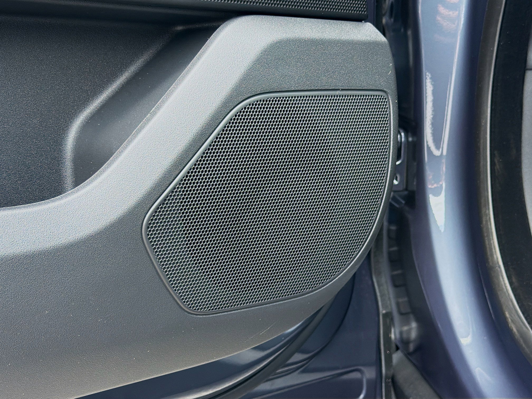 New 2026 Varesine Blue LAND ROVER  image 24