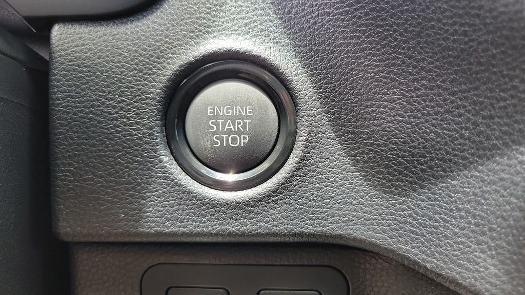2026 Toyota Tundra SR5 - Photo 22