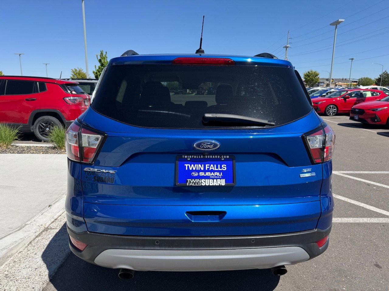 Used 2018 Lightning Blue Metallic Ford SE image 6