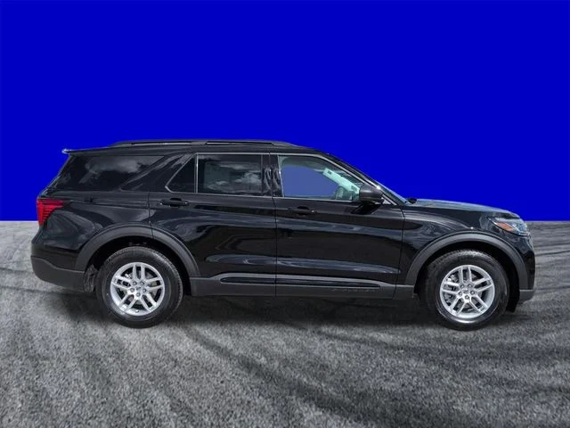 New 2026 Black Ford Active image 3