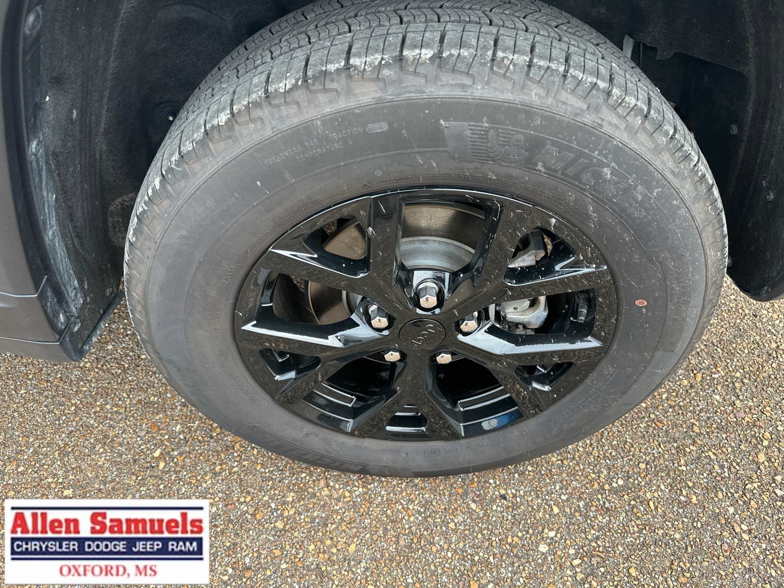 Certified Used 2025 Bright White Clearcoat Jeep Altitude image 44