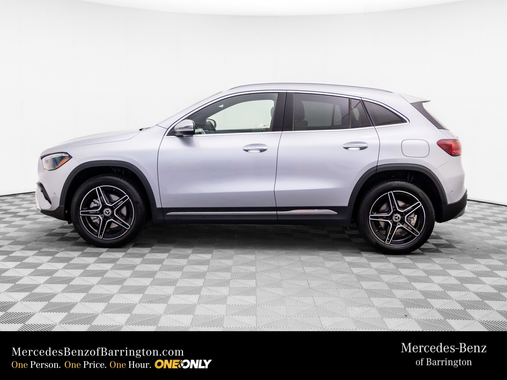 New 2026 Cirrus Silver Metallic Mercedes-Benz GLA 250 image 48