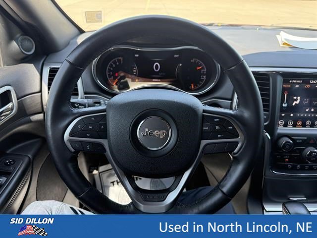 Used 2018 Velvet Red Pearlcoat Jeep Altitude image 12