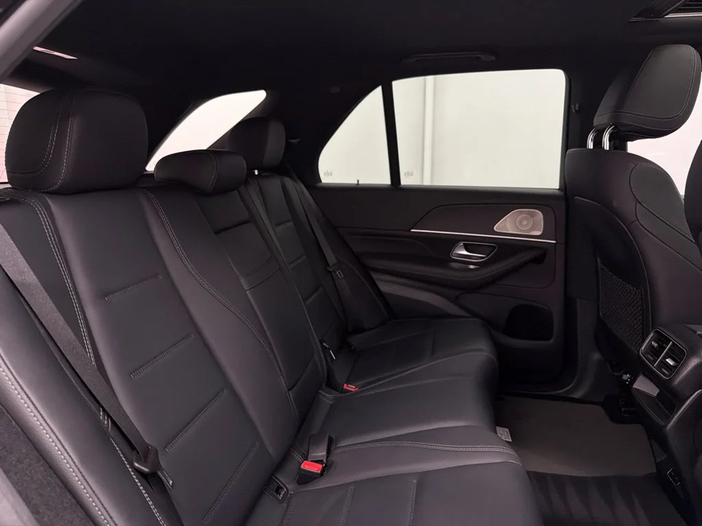 Certified Used 2024 Black Mercedes-Benz GLE 450 image 32