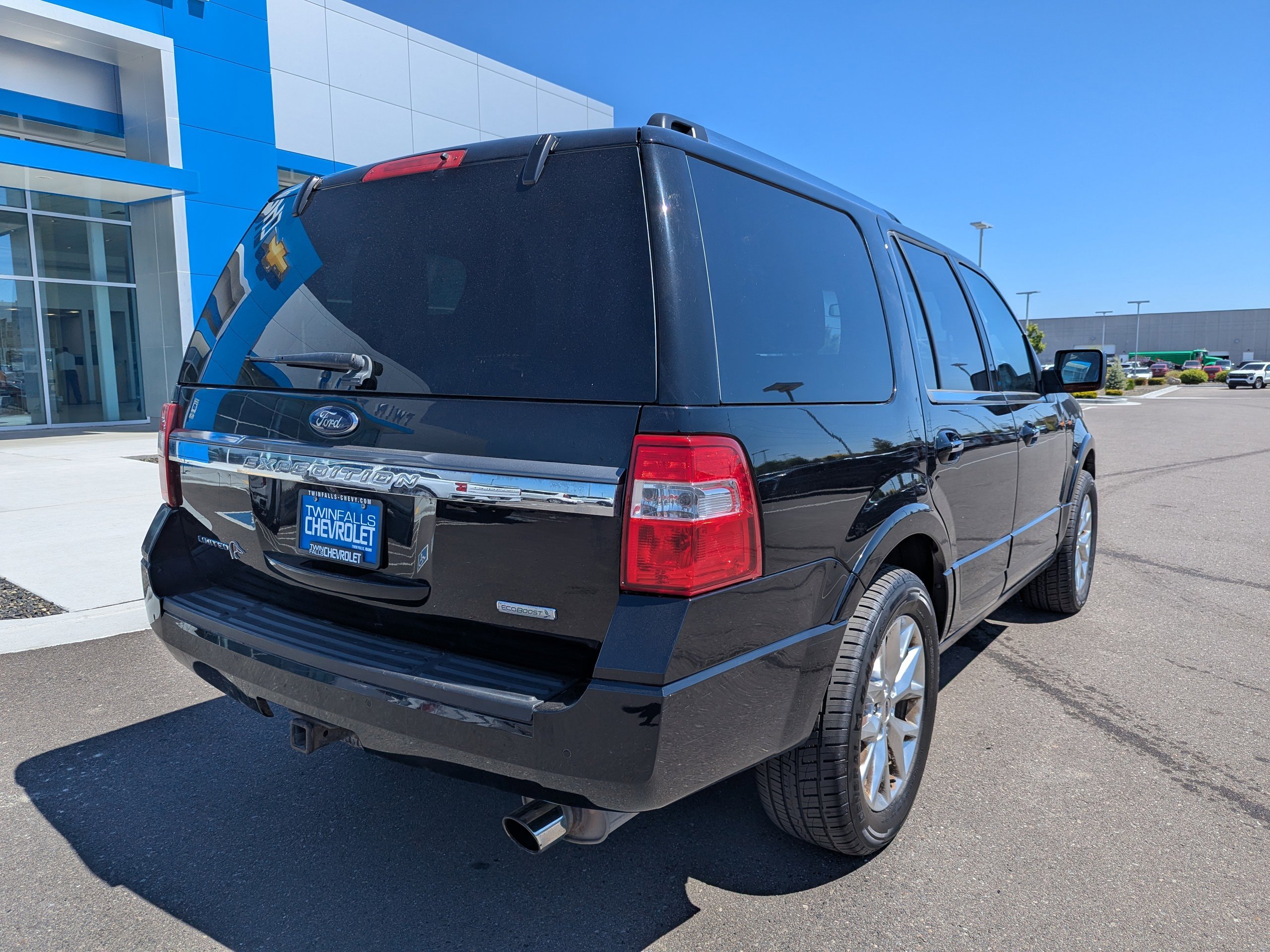 Used 2017 Black Ford Limited image 37