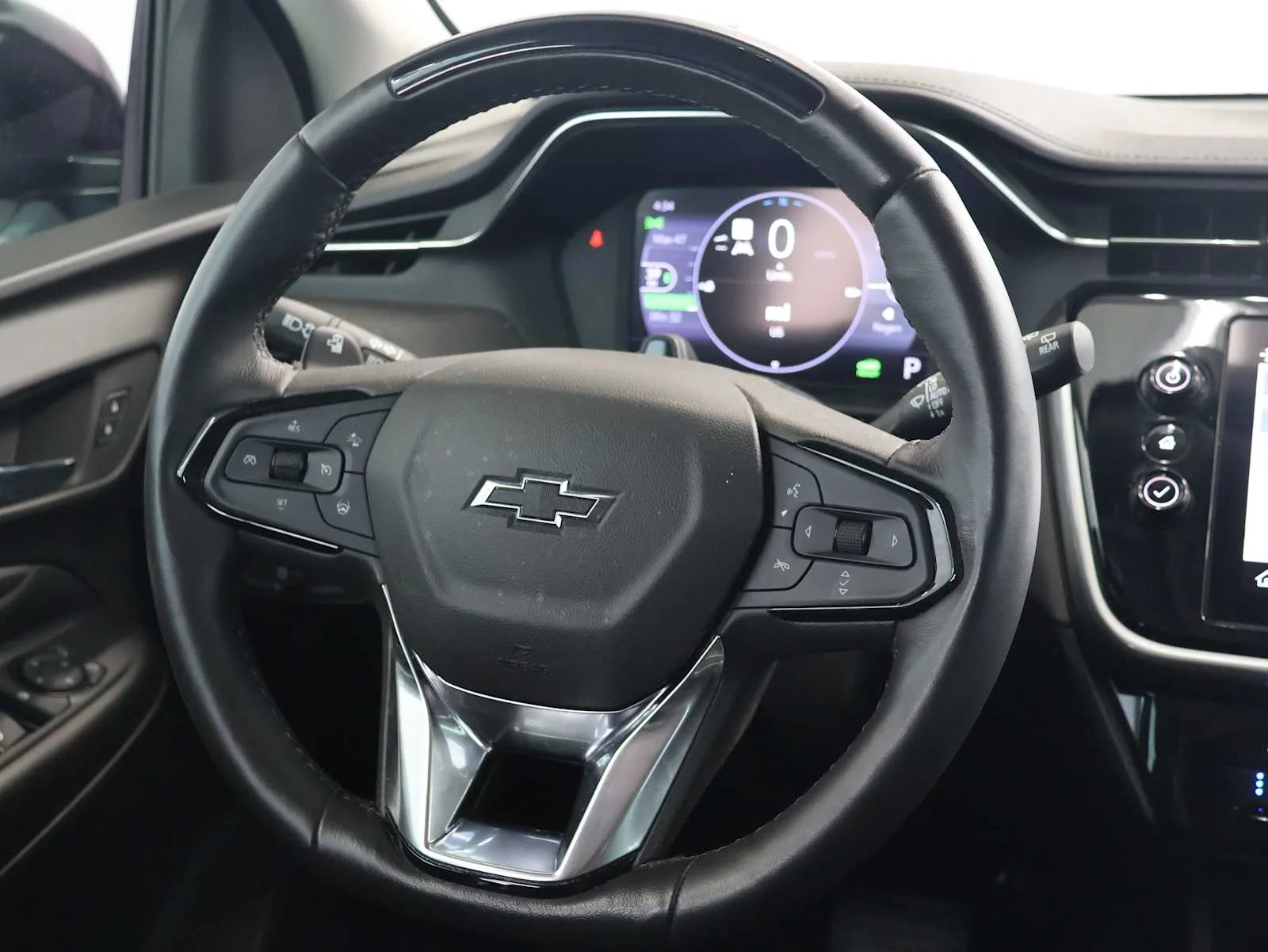 Used 2023 Summit White Chevrolet Premier image 26