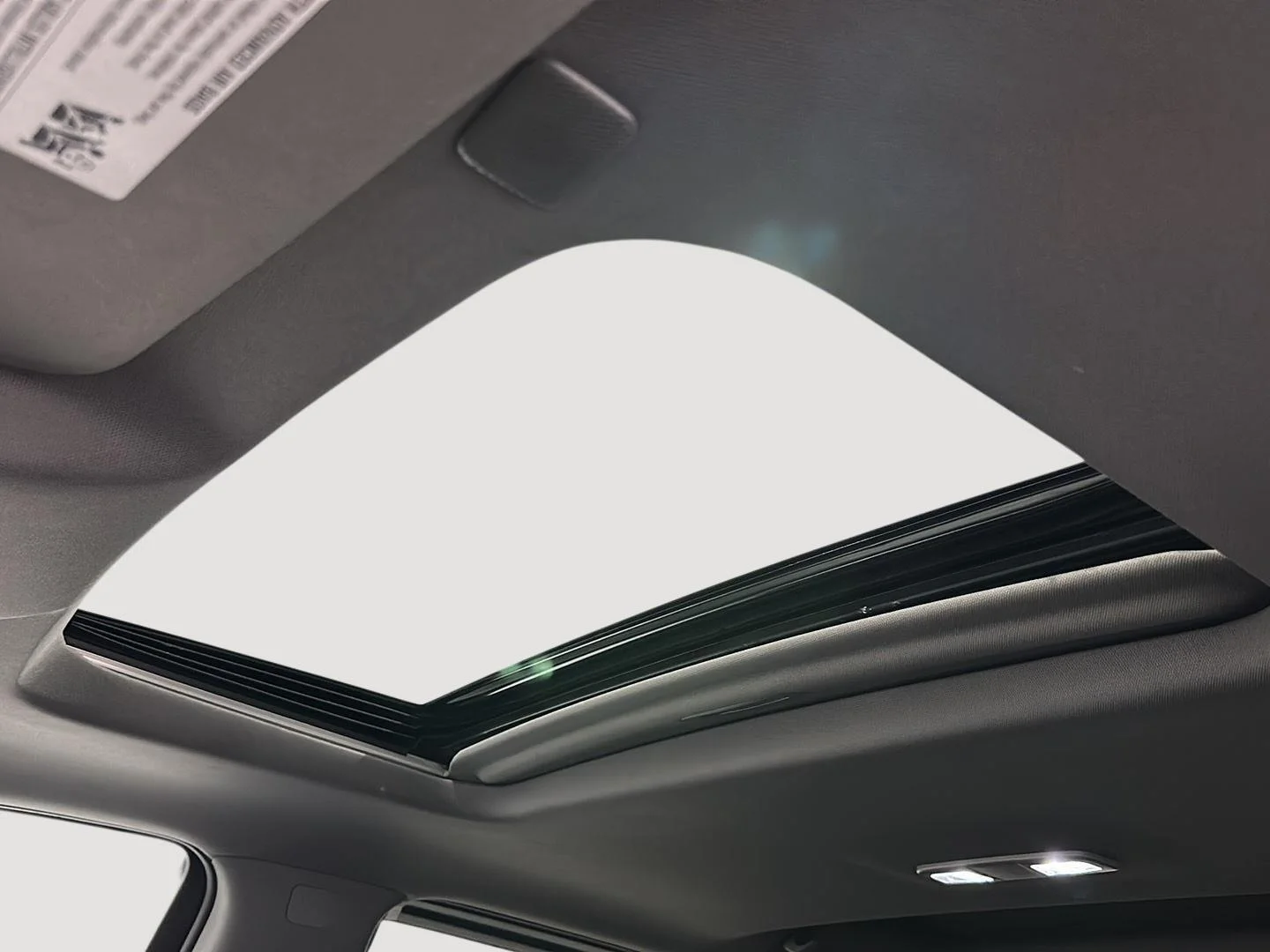 Used 2022 Onyx Black GMC Denali image 18