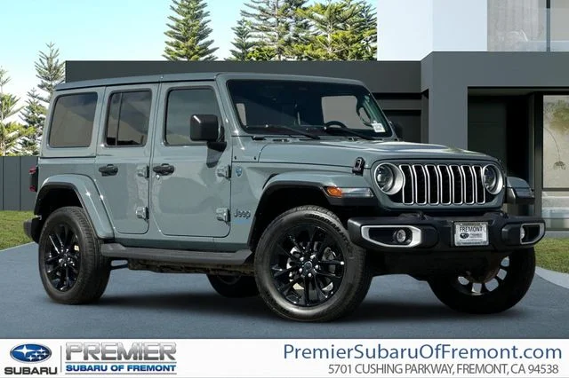 2025 Jeep Wrangler Sahara 4xe