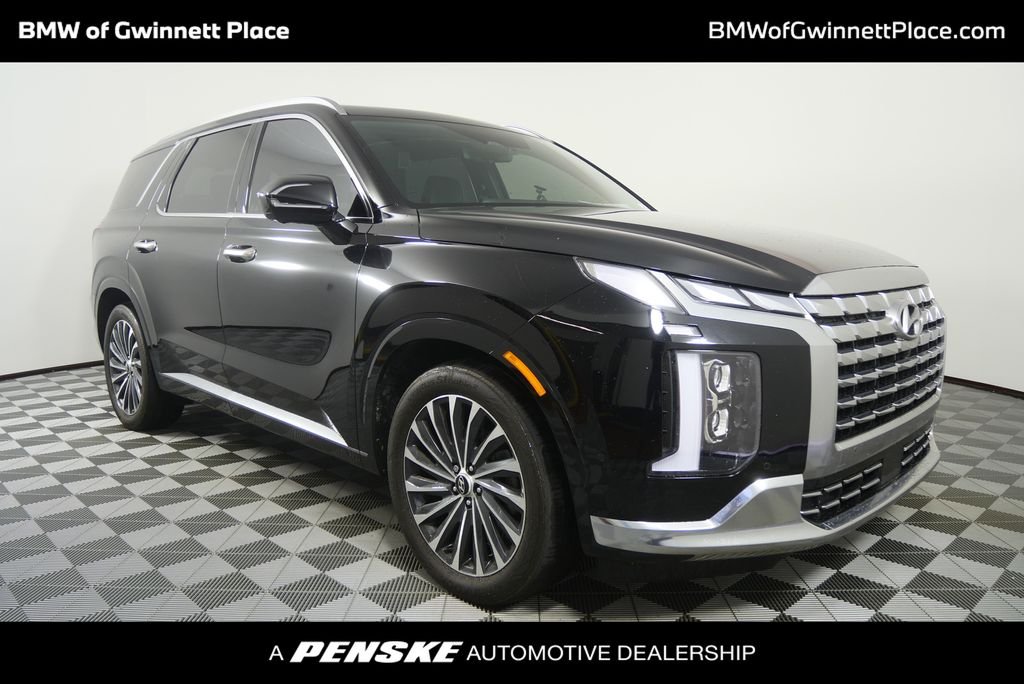 Used 2023 Abyss Black Hyundai Calligraphy image 1