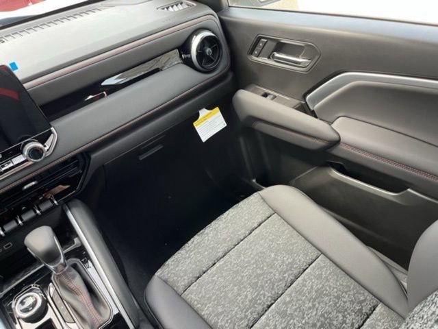 2025 Chevrolet Colorado Z71 - Photo 16