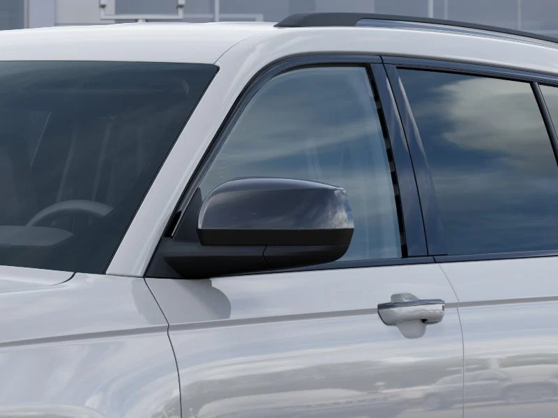 New 2025 Bright White Clear-Coat Exterior Paint Jeep Altitude image 32