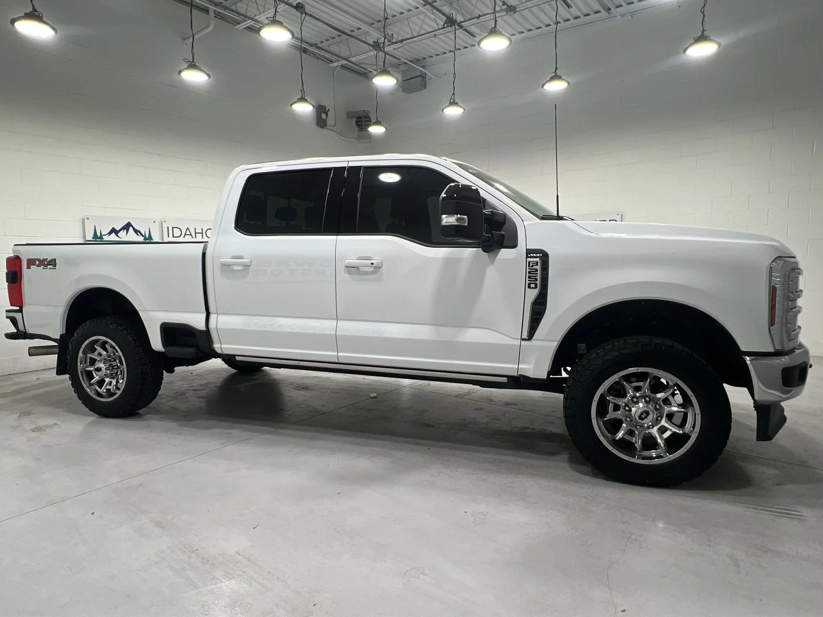 2024 Ford F-250 Super Duty Lariat - Photo 9