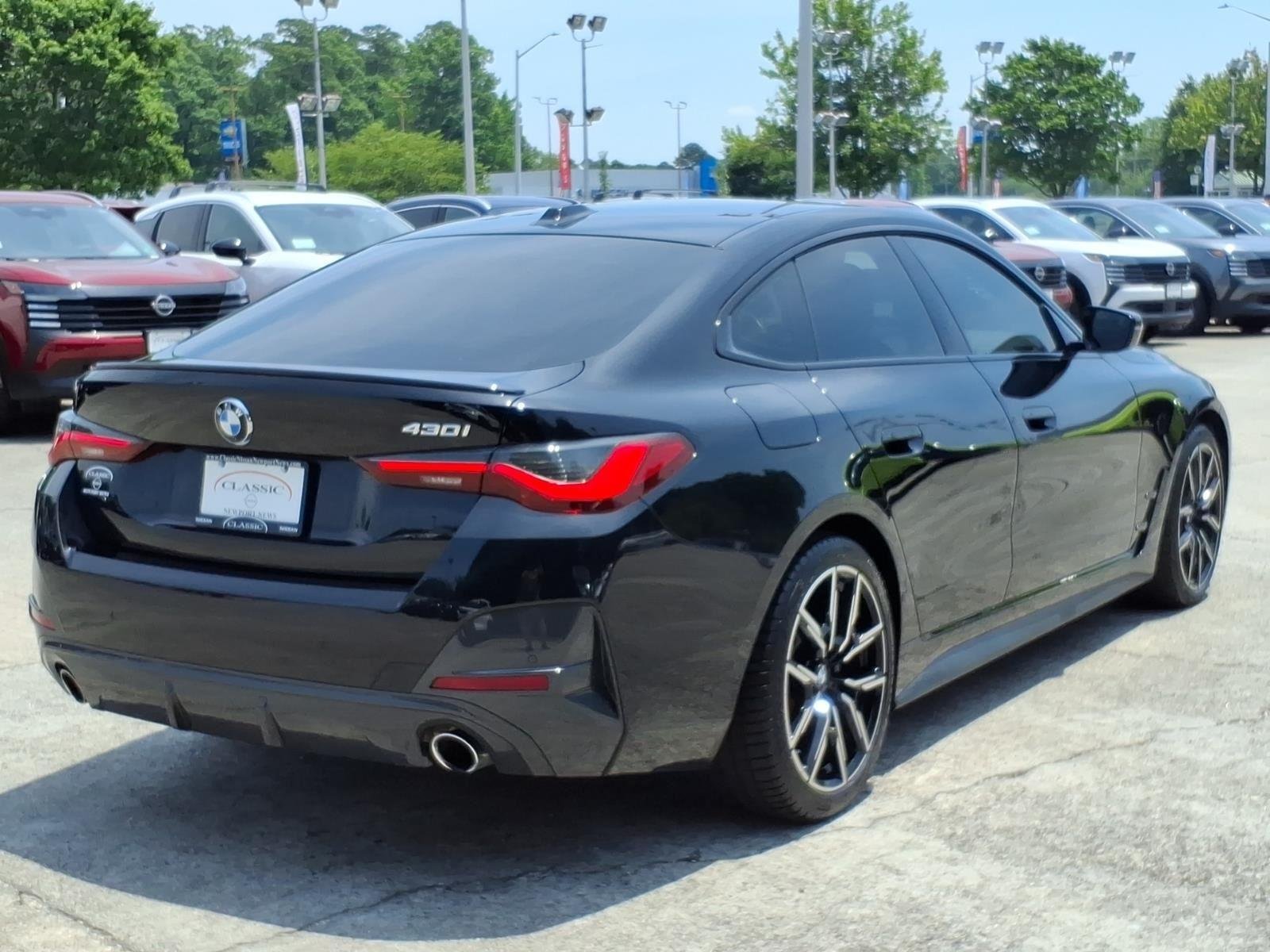 Used 2022 Black Sapphire Metallic BMW 430i image 7